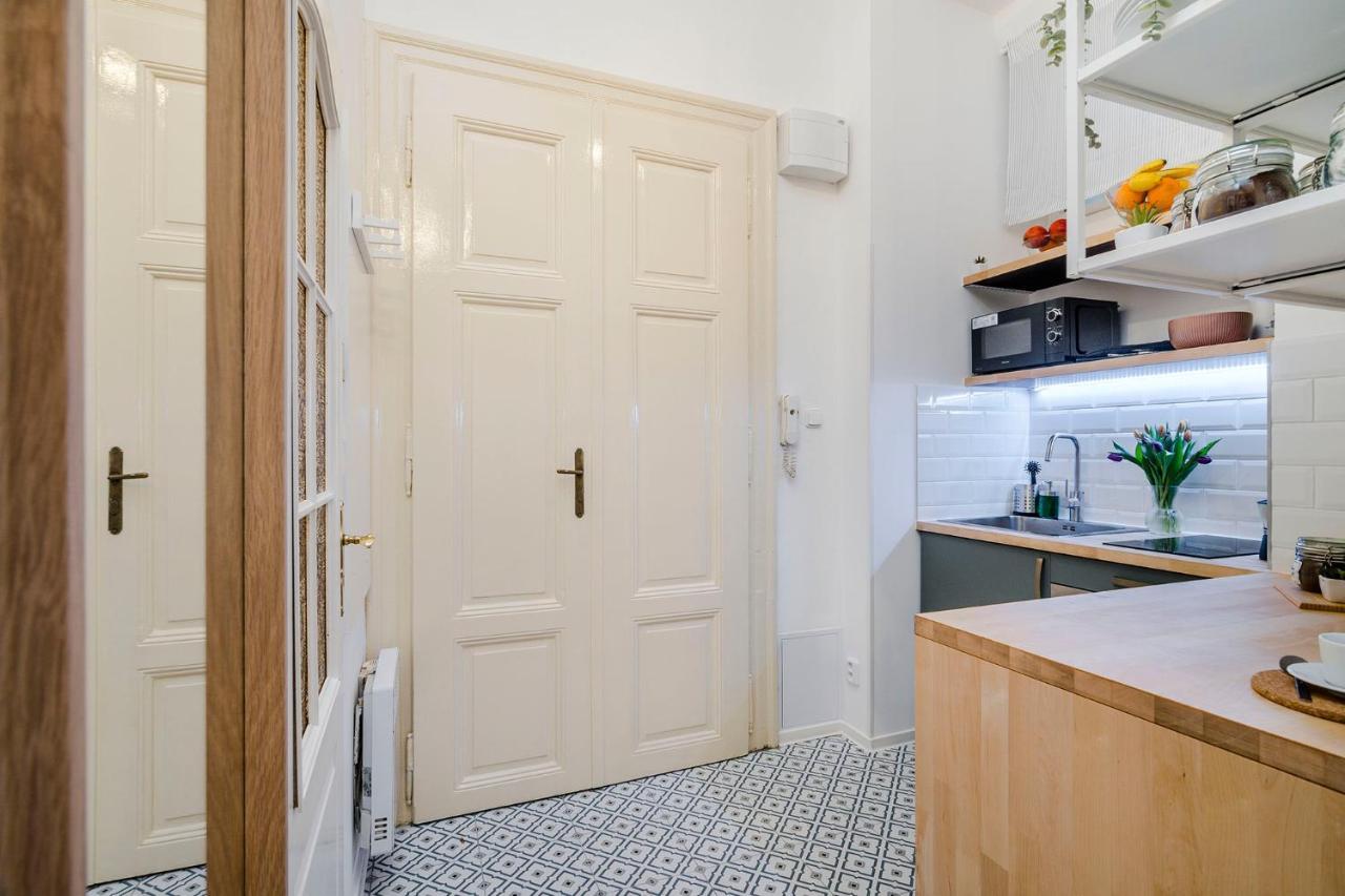 Prague Apt Near Charles Bridge By Michal&Friends 外观 照片