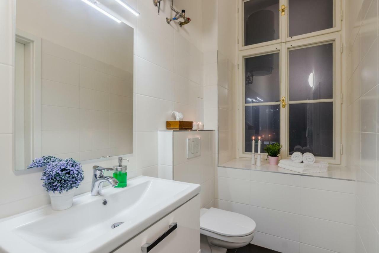 Prague Apt Near Charles Bridge By Michal&Friends 外观 照片